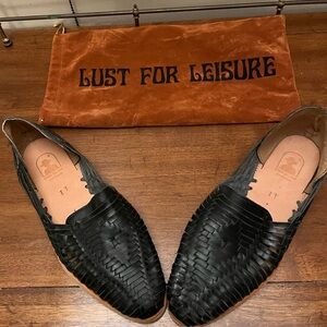 NWOT Dandy Del Mar Black Woven Leather Huaraches Loafers
